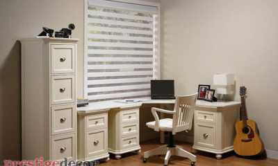 These dual-shade Horizontal Blinds give you total lighting and privacy control.