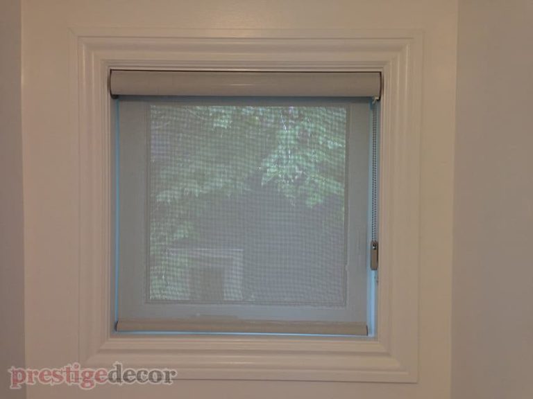 roller blinds washroom l