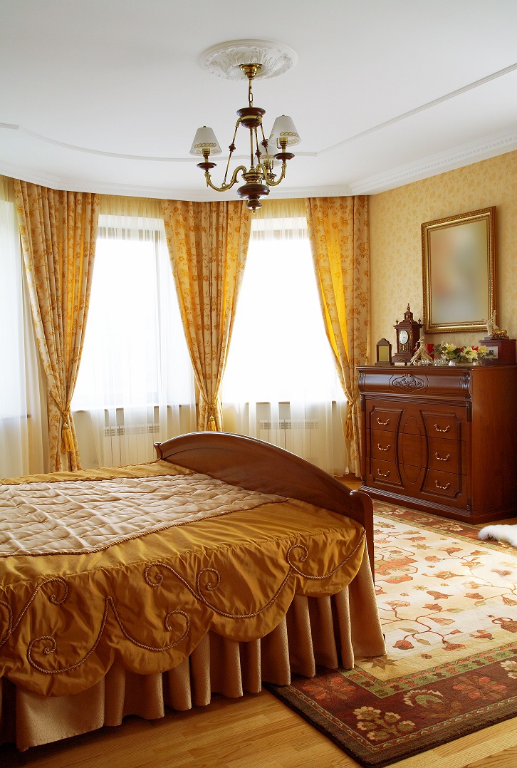Embroidered curtain fabric