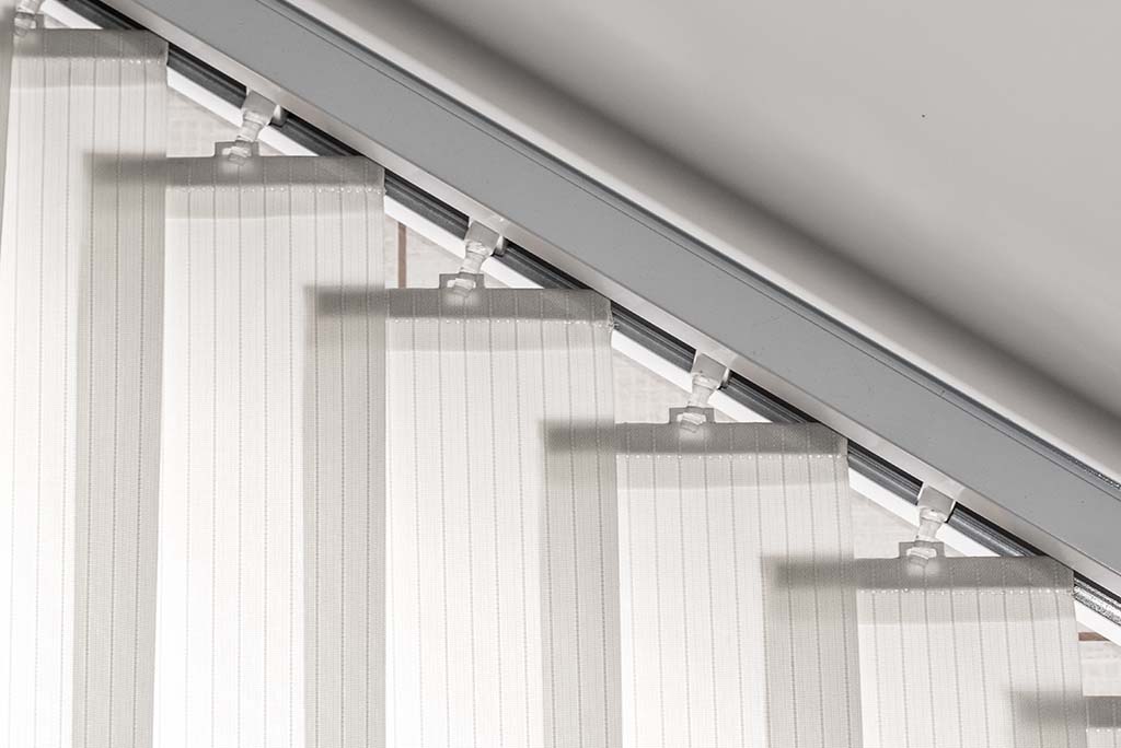 panel tracks mississauga