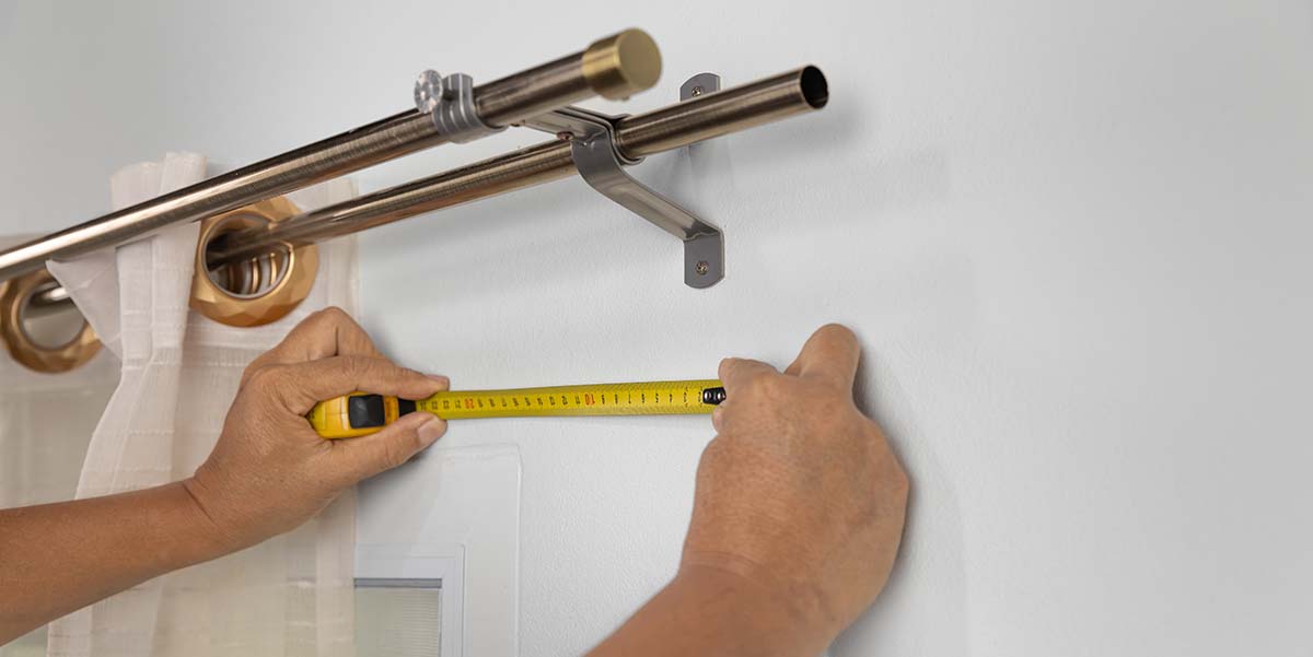 Step-by-Step Curtain Hanging Guide